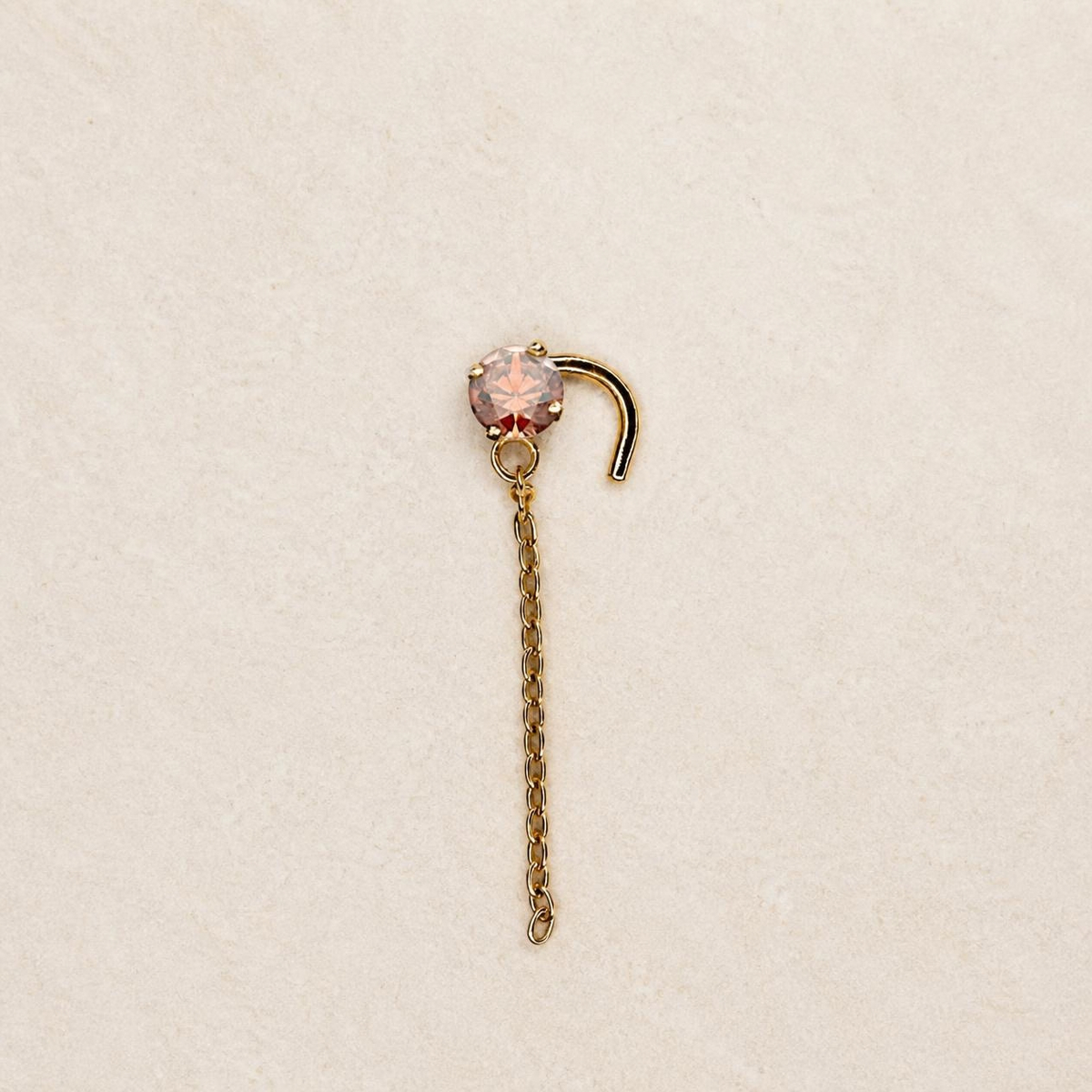 Boucle d'oreille Eléa en vermeil, oxyde de zirconium brun 4 mm et chaîne pendante 2,5 cm