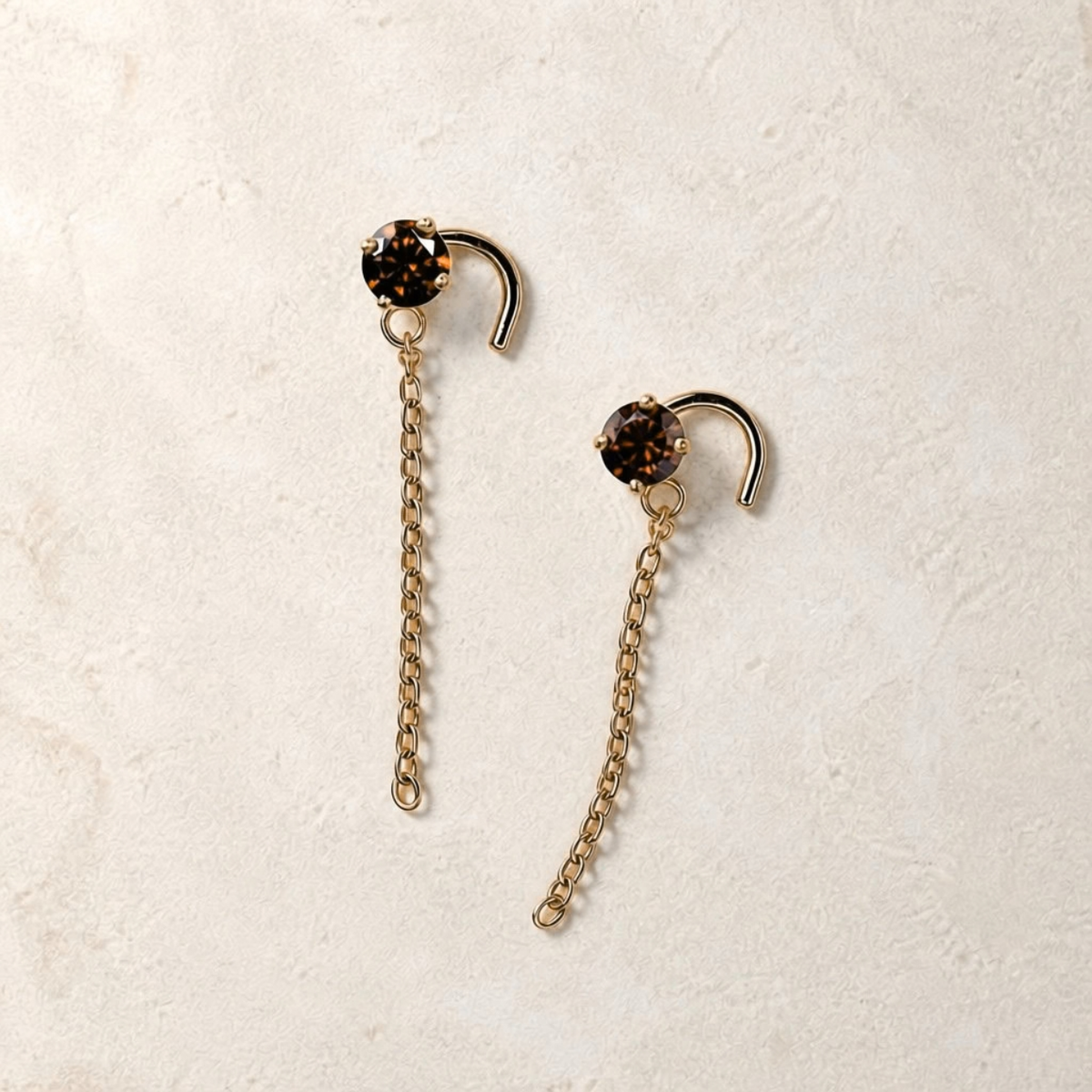 Paire de boucles d'oreilles Eléa en vermeil, oxyde de zirconium brun 4 mm et chaîne pendante 2,5 cm