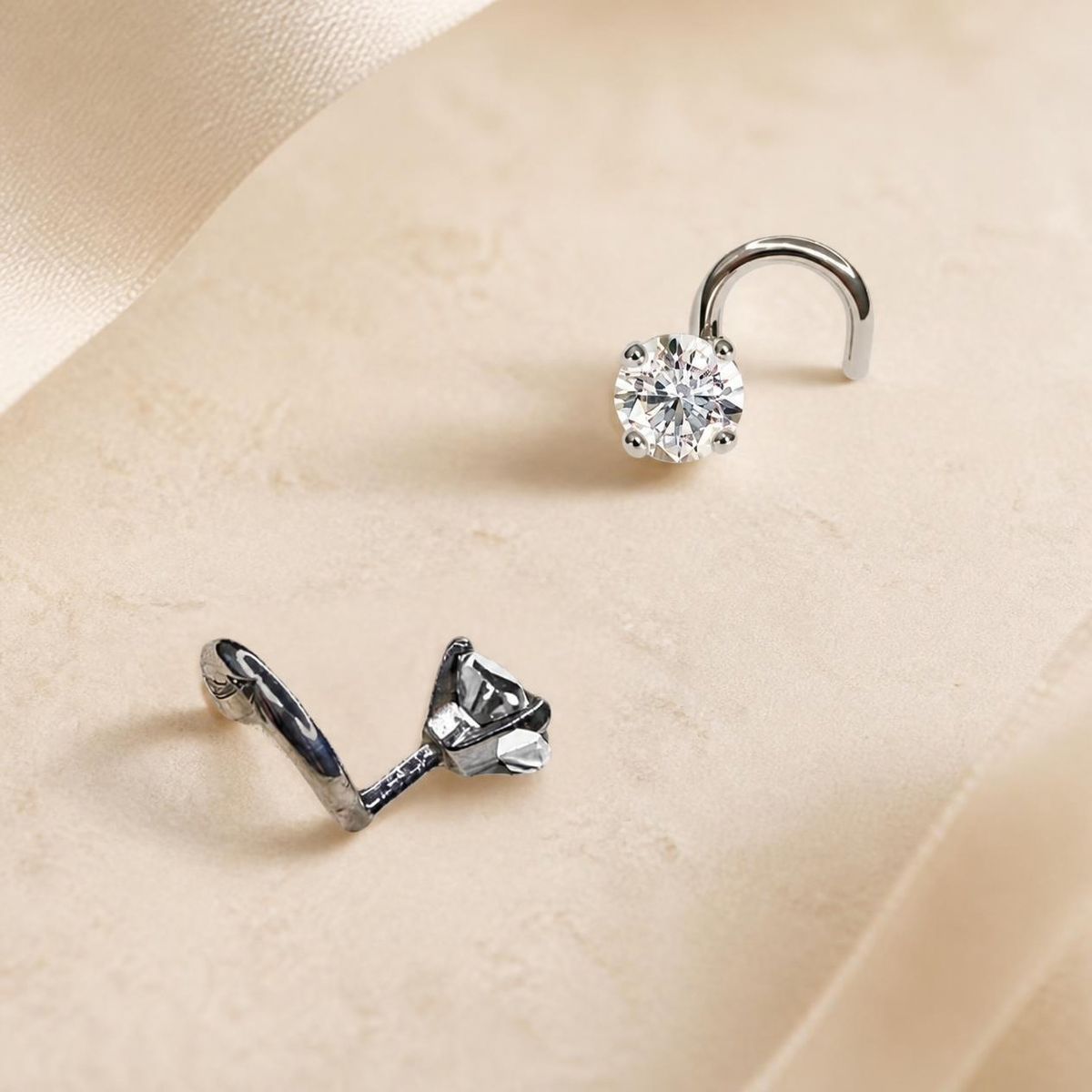 Paire de boucles d'oreilles Zéa en argent 925 rhodié, oxyde de zirconium blanc 4 mm